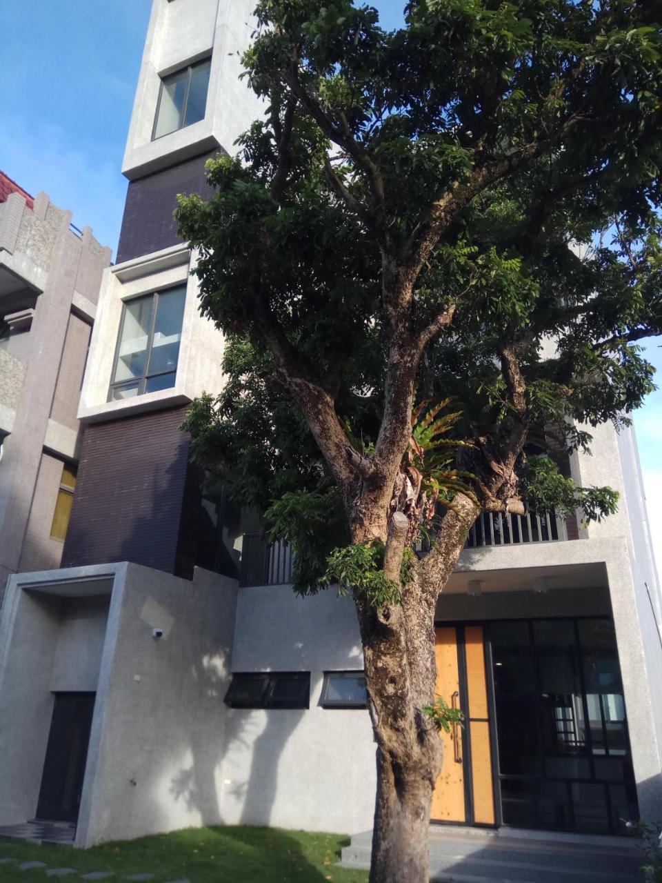 Tree House 民宿證號2316 民宿證號2350 Hualien Buitenkant foto