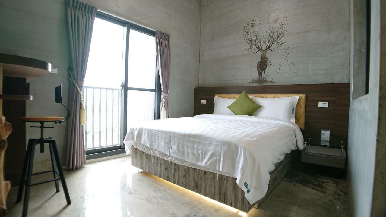 Tree House 民宿證號2316 民宿證號2350 Hualien Buitenkant foto